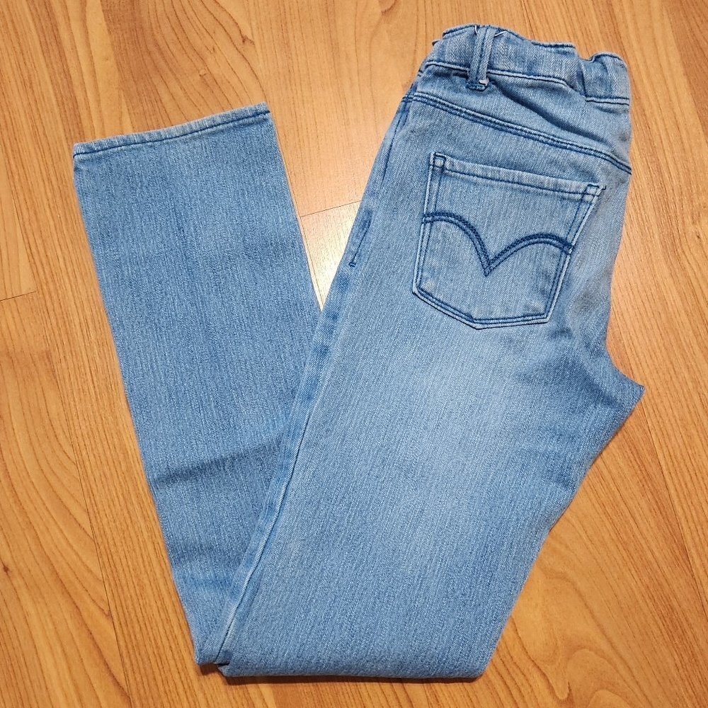 Levi's Girls Light Blue Jeans Sz 10 EUC - Picture 3 of 10